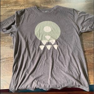 Wohven Crewneck T-shirt. Brown. Large. Graphic T.